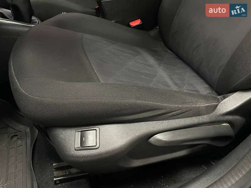 Седан Citroen C-Elysee 2017 в Киеве