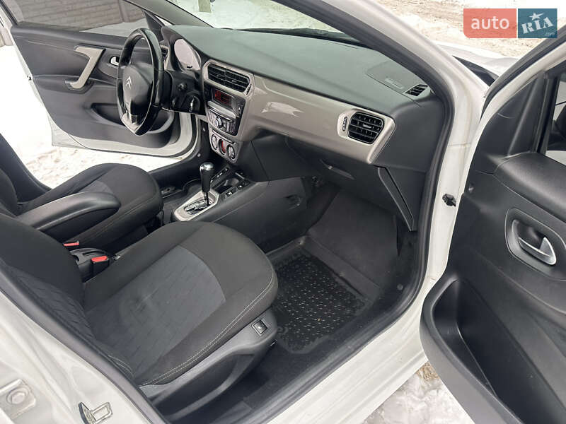 Седан Citroen C-Elysee 2013 в Чернигове