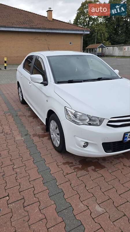 Седан Citroen C-Elysee 2016 в Львове