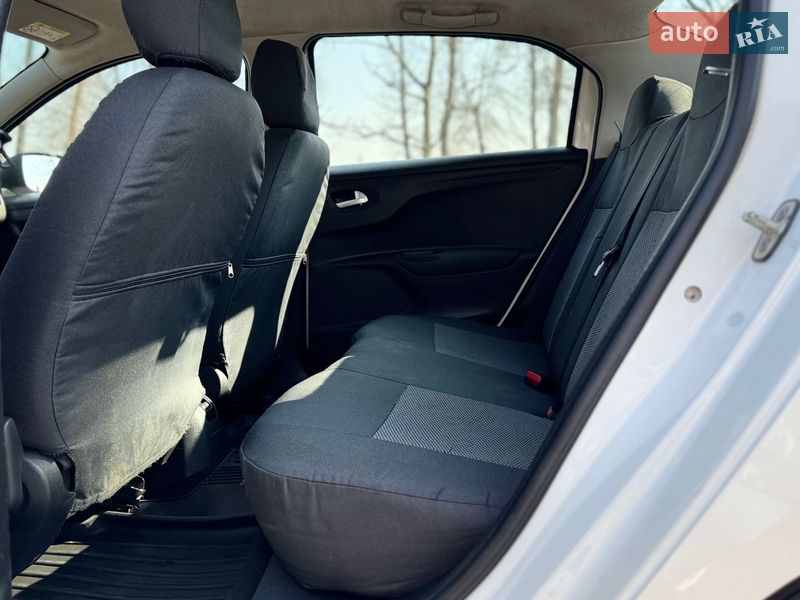 Седан Citroen C-Elysee 2017 в Киеве