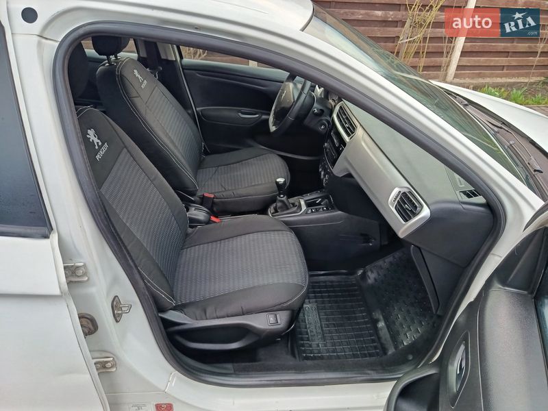 Седан Citroen C-Elysee 2013 в Хмельницькому