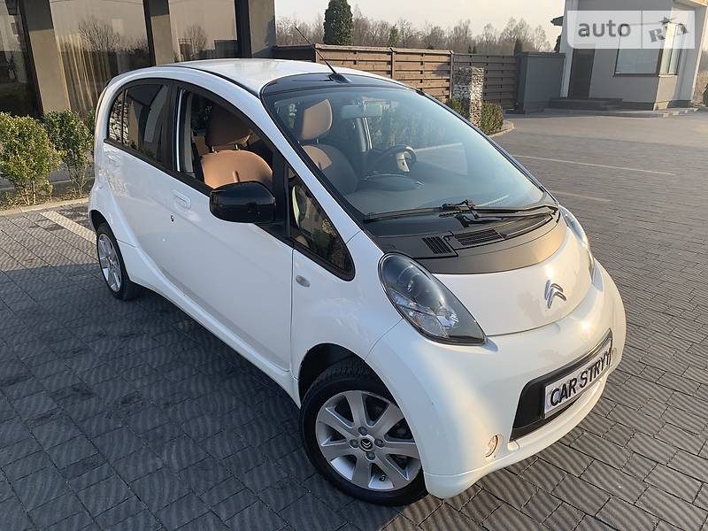 Хетчбек Citroen C-Zero 2015 в Стрию фото Хетчбек Citroen C-Zero 2015 в Стрию