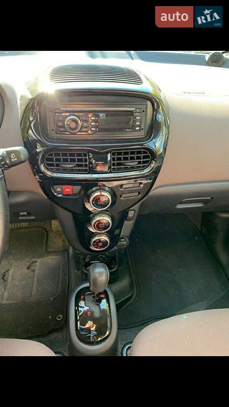 Хэтчбек Citroen C-Zero 2016 в Днепре
