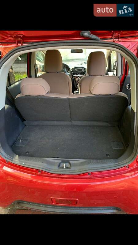 Хетчбек Citroen C-Zero 2016 в Дніпрі