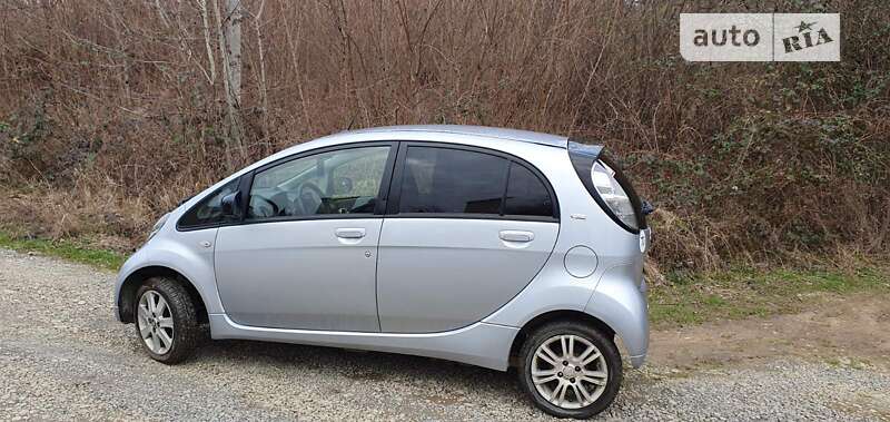 Хэтчбек Citroen C-Zero 2012 в Ужгороде