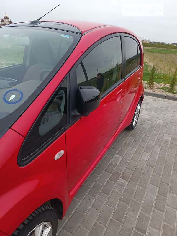 Хэтчбек Citroen C-Zero 2011 в Золочеве фото 34 Хэтчбек Citroen C-Zero 2011 в Золочеве