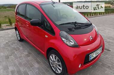 Хэтчбек Citroen C-Zero 2011 в 