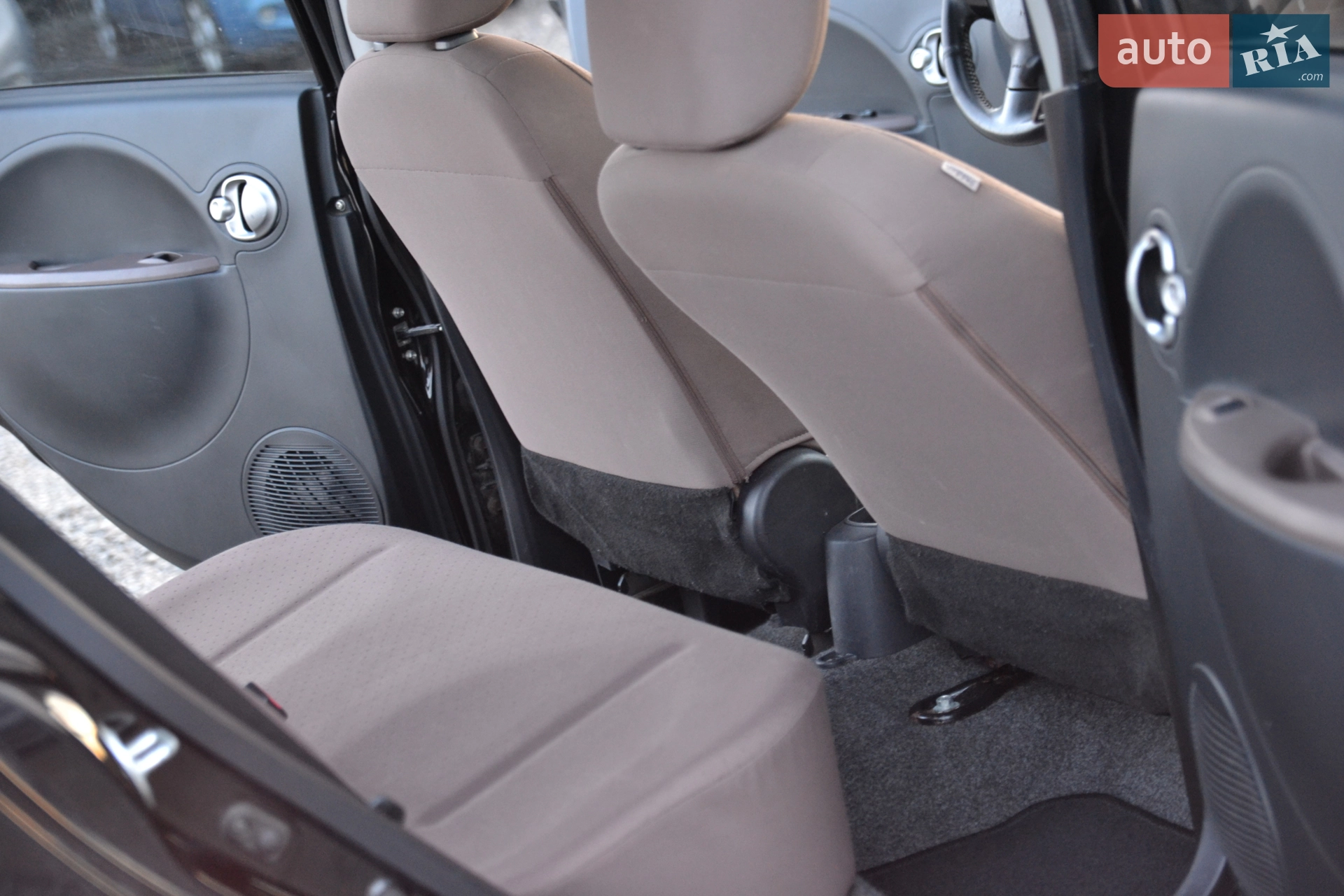 2013 Citroen C-ZERO - мініатюра 19