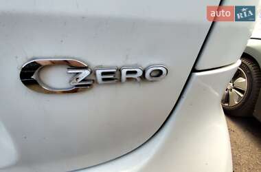 Хетчбек Citroen C-Zero 2011 в 