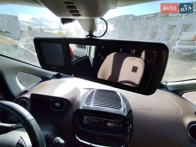 Хетчбек Citroen C-Zero 2011 в Києві