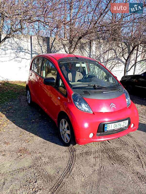 Хэтчбек Citroen C-Zero 2012 в Полтаве