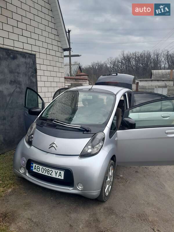 Хэтчбек Citroen C-Zero 2011 в Виннице фото 6 Хэтчбек Citroen C-Zero 2011 в Виннице