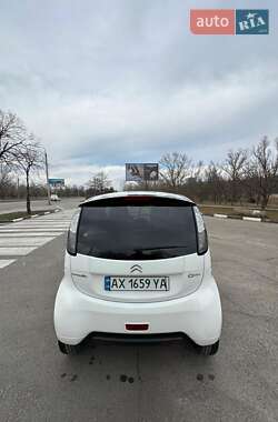 Хэтчбек Citroen C-Zero 2018 в 