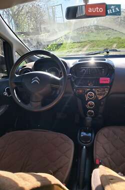 Хэтчбек Citroen C-Zero 2012 в 