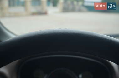 Хэтчбек Citroen C-Zero 2012 в 