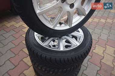 Хэтчбек Citroen C-Zero 2012 в 