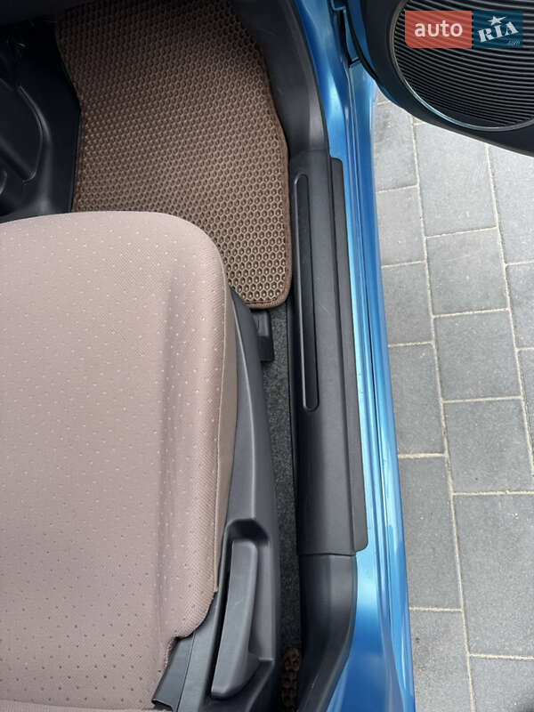 Хетчбек Citroen C-Zero 2015 в Львові