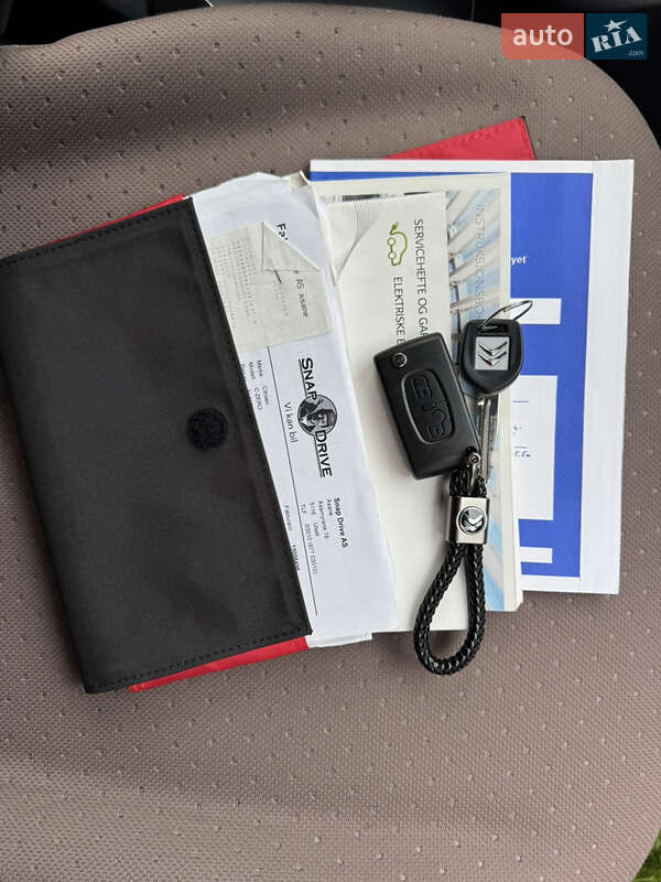 Хетчбек Citroen C-Zero 2015 в Львові