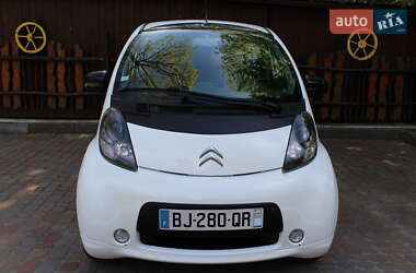 Хэтчбек Citroen C-Zero 2011 в 