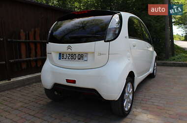 Хэтчбек Citroen C-Zero 2011 в 