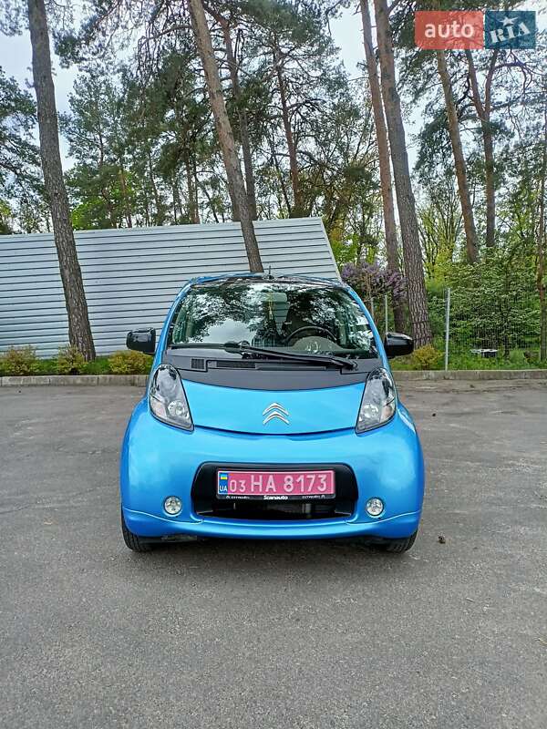 Хэтчбек Citroen C-Zero 2016 в 