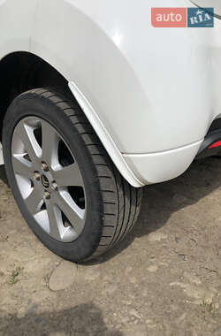 Хэтчбек Citroen C-Zero 2012 в 
