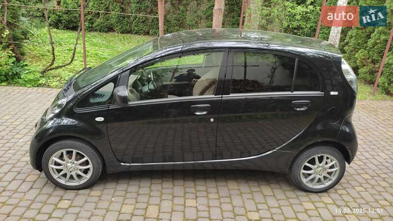Хэтчбек Citroen C-Zero 2015 в Ивано-Франковске