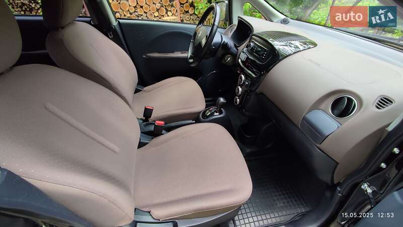 Хэтчбек Citroen C-Zero 2015 в Ивано-Франковске