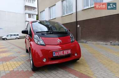 Хэтчбек Citroen C-Zero 2012 в 