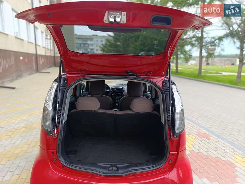 Хэтчбек Citroen C-Zero 2012 в Звягеле