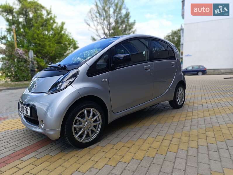 Хетчбек Citroen C-Zero 2015 в Звягелі