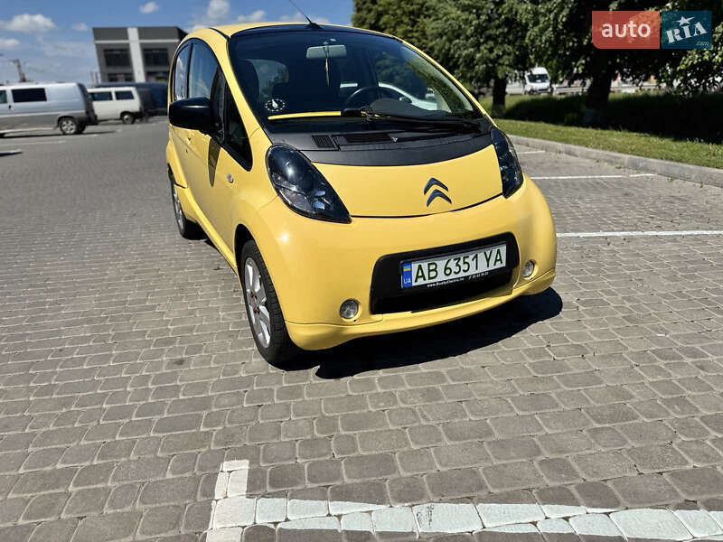 Хетчбек Citroen C-Zero 2011 в Вінниці