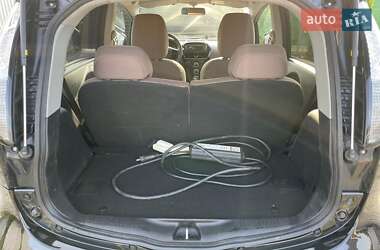 Хэтчбек Citroen C-Zero 2012 в 