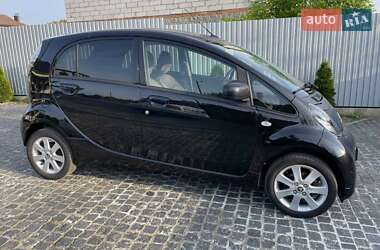 Хэтчбек Citroen C-Zero 2012 в 