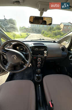 Хэтчбек Citroen C-Zero 2012 в 