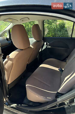 Хэтчбек Citroen C-Zero 2012 в 