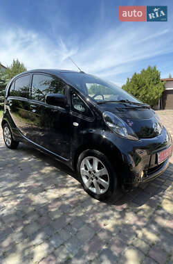 Хэтчбек Citroen C-Zero 2013 в 