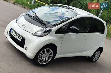 Хэтчбек Citroen C-Zero 2014 в 