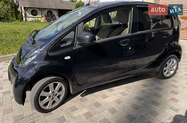 Хэтчбек Citroen C-Zero 2015 в 