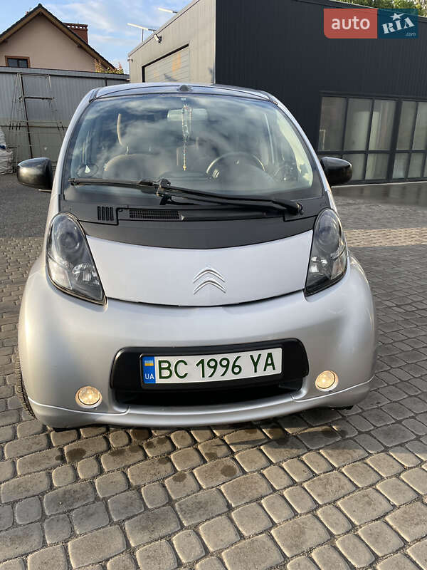Хэтчбек Citroen C-Zero 2011 в Львове