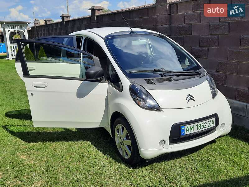 Хэтчбек Citroen C-Zero 2014 в Костополе