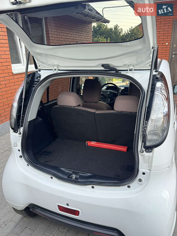 Хэтчбек Citroen C-Zero 2013 в Виннице