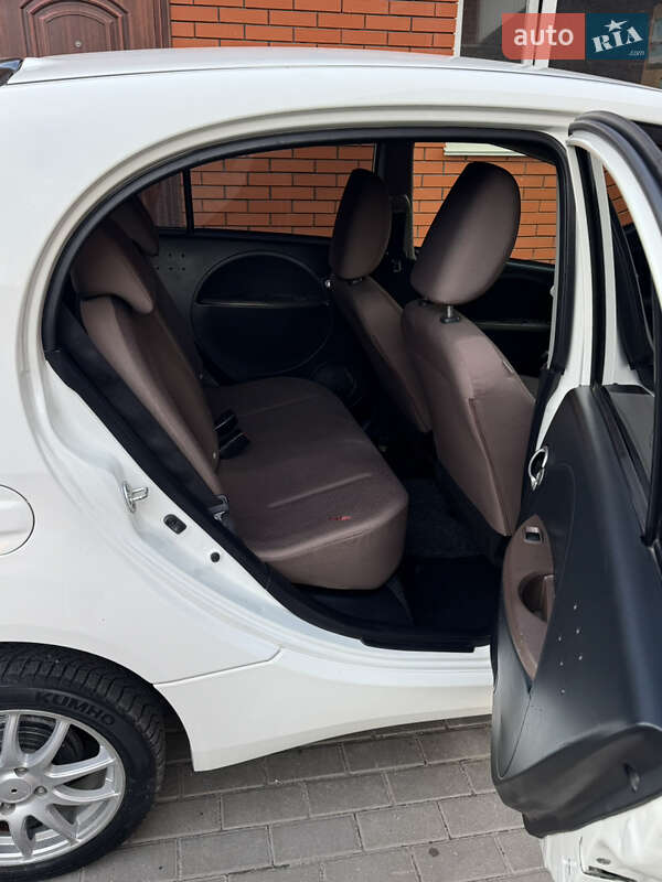 Хэтчбек Citroen C-Zero 2013 в Виннице