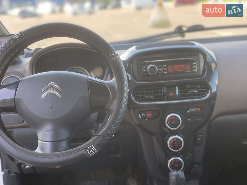 Хэтчбек Citroen C-Zero 2012 в Львове