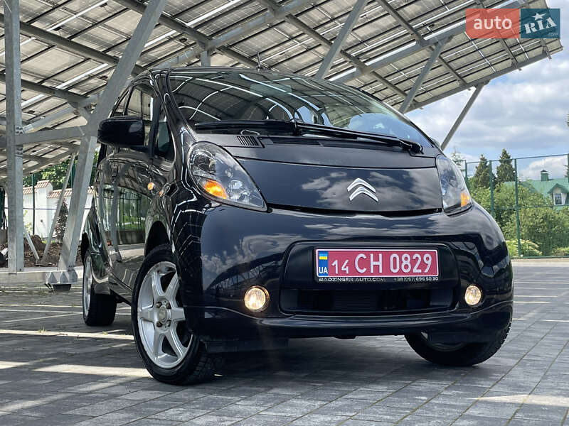 Хэтчбек Citroen C-Zero 2013 в 