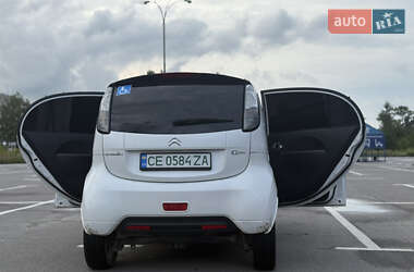 Хэтчбек Citroen C-Zero 2011 в 