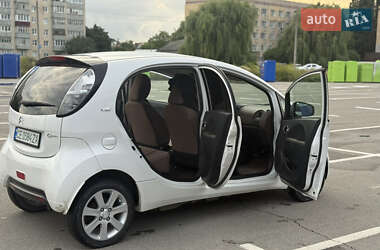 Хэтчбек Citroen C-Zero 2011 в 