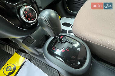 Хэтчбек Citroen C-Zero 2012 в 