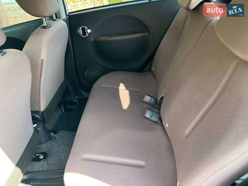 Хэтчбек Citroen C-Zero 2011 в Корюковке
