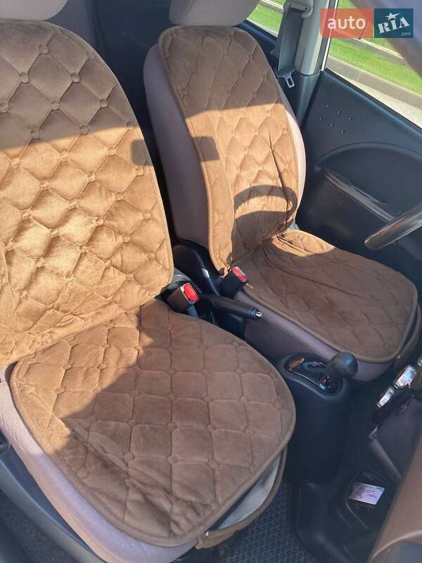 Хэтчбек Citroen C-Zero 2012 в Виннице